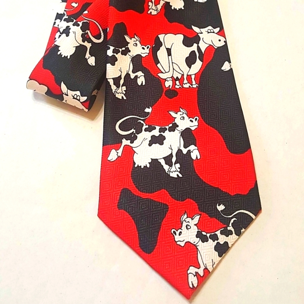 Men's Cow Necktie